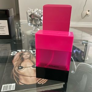 MAC Candy Yum Yum E D P